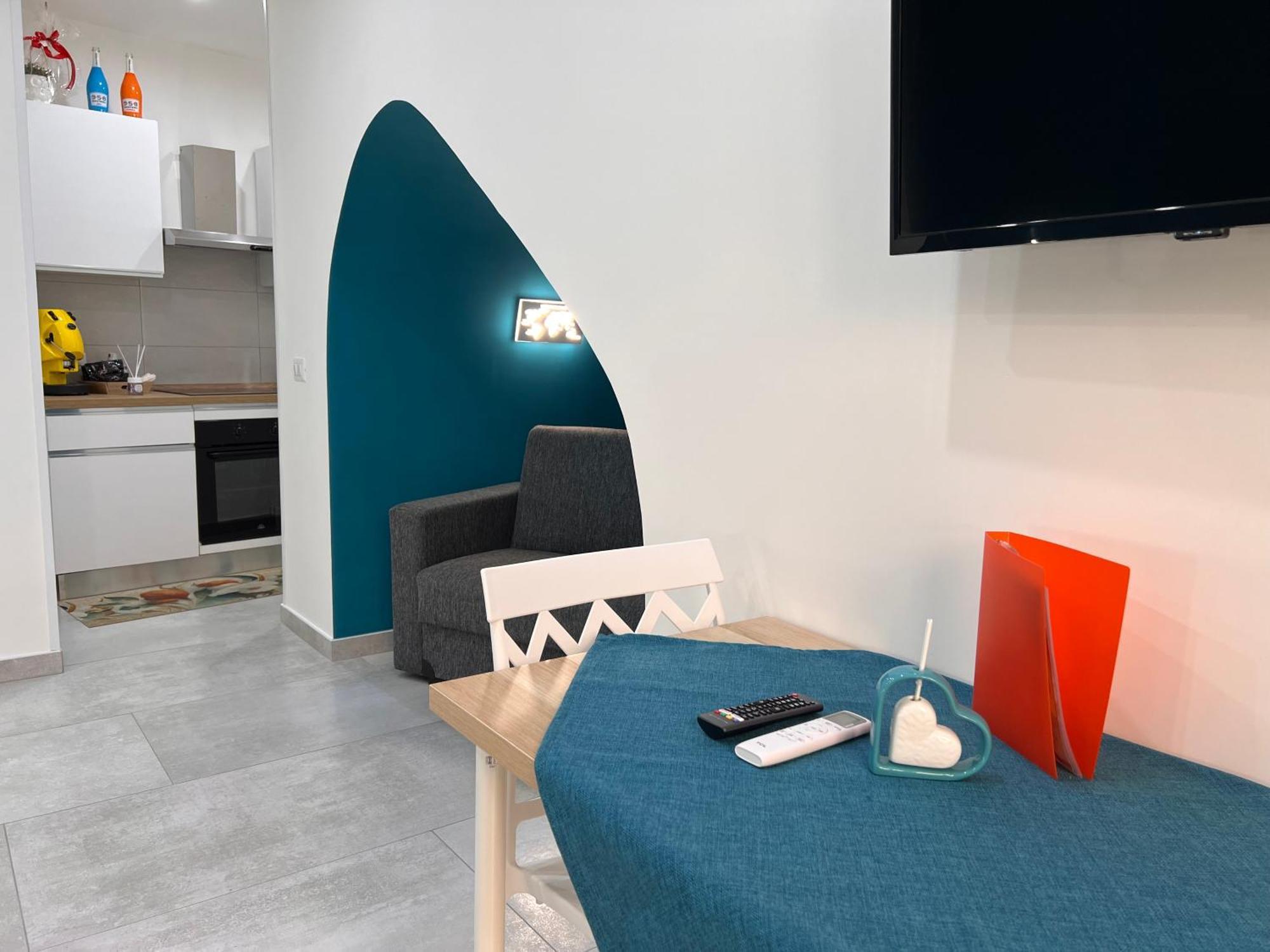 Holiday Home Number 8 เนเปิลส์ ภายนอก รูปภาพ